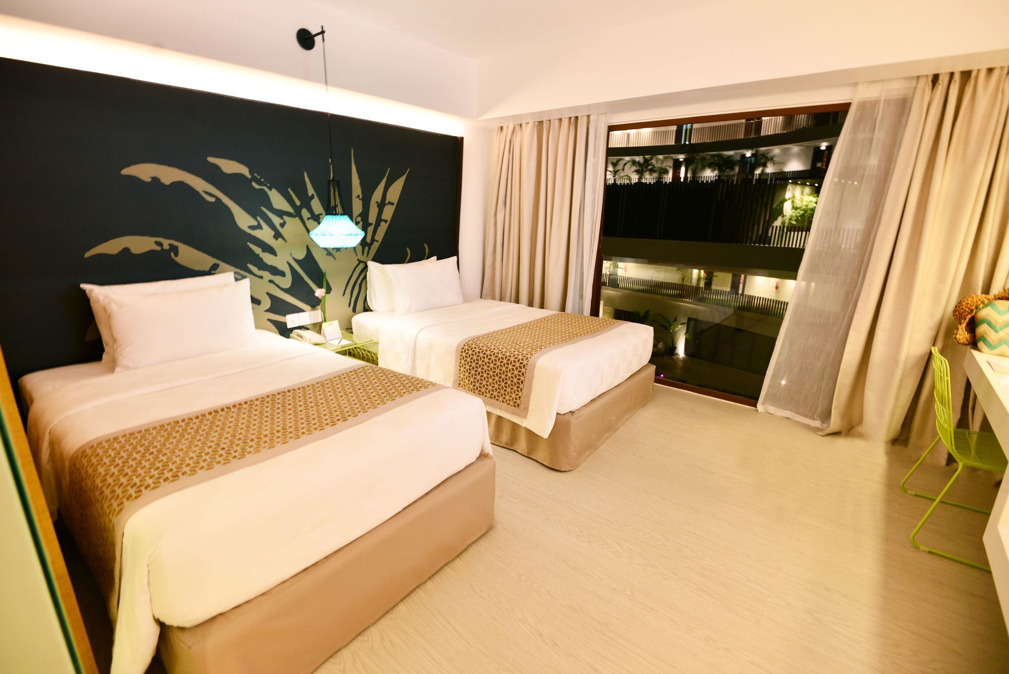 Hue Hotels And Resorts Boracay Managed By Hii Manoc-Manoc Exterior photo